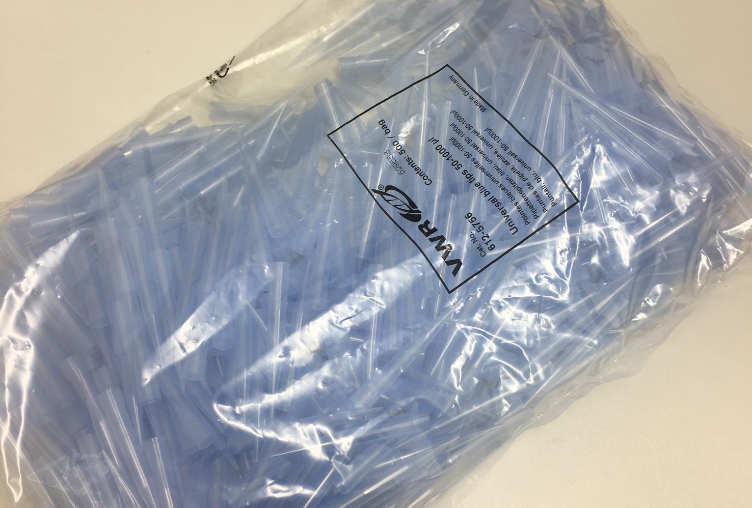 Blue Pipette Tips 1000ul Bag of 1000 Hart Biologicals